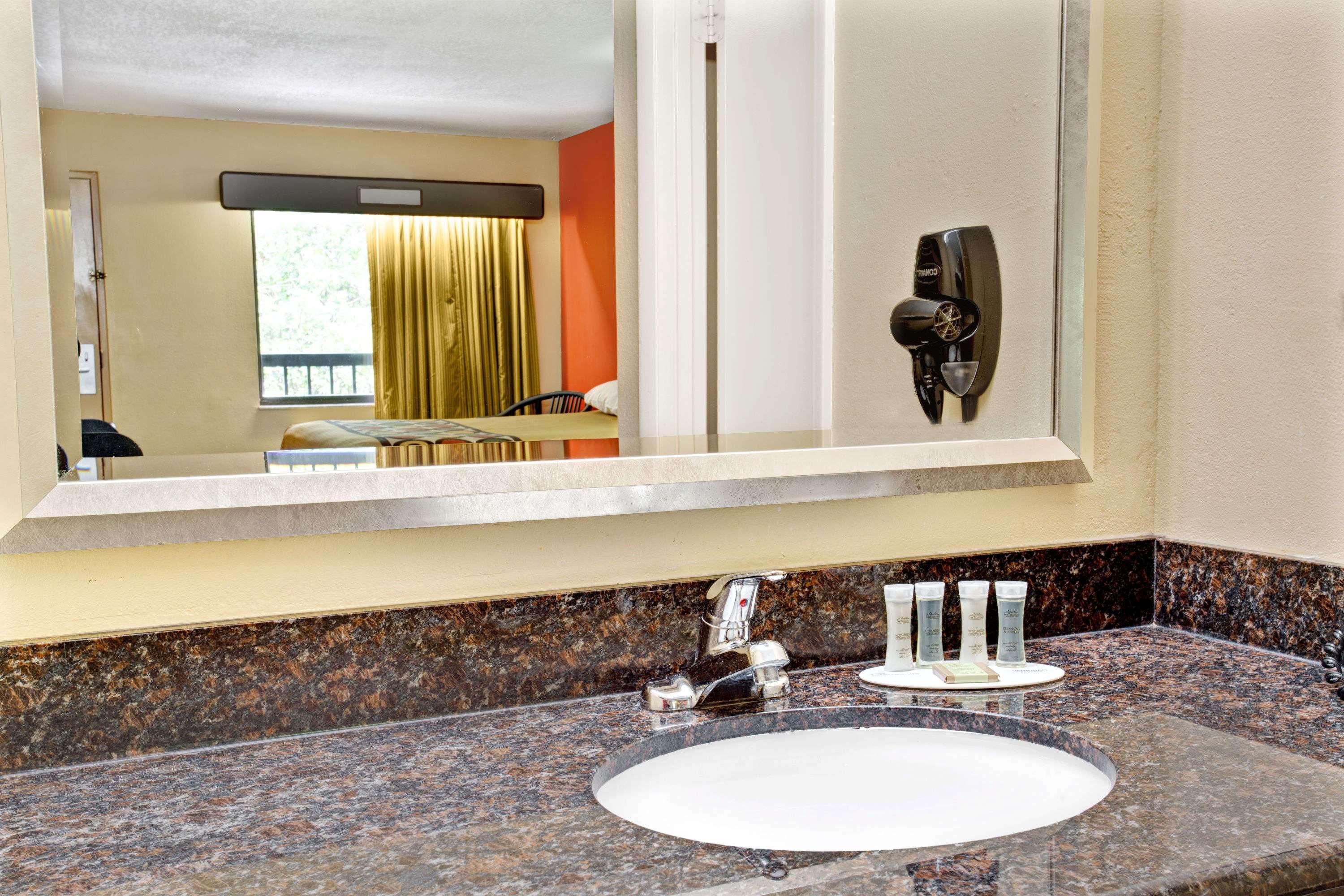 Hotel Super 8 By Wyndham Kissimmee/Maingate/Orlando Area Celebration Exteriér fotografie