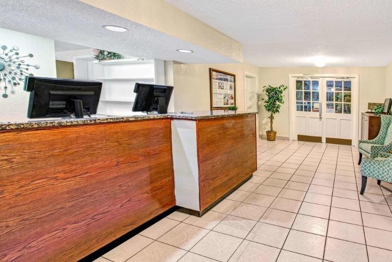 Hotel Super 8 By Wyndham Kissimmee/Maingate/Orlando Area Celebration Exteriér fotografie