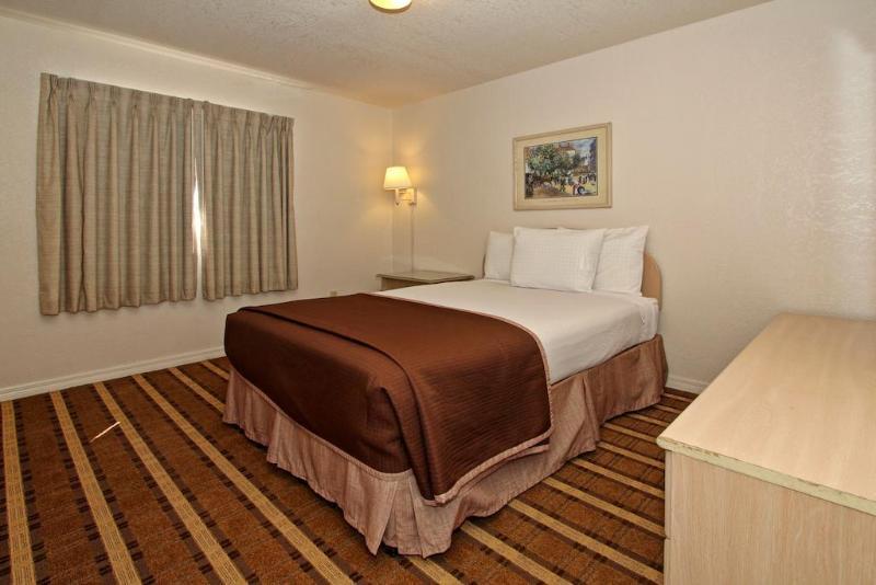 Hotel Super 8 By Wyndham Kissimmee/Maingate/Orlando Area Celebration Exteriér fotografie